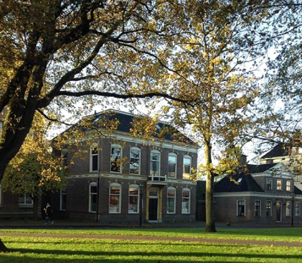 Bed and Breakfast "In De Kloosterhof" Gratis Prive Parkeren Assen Exteriér fotografie