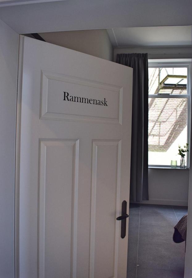 Bed and Breakfast "In De Kloosterhof" Gratis Prive Parkeren Assen Exteriér fotografie