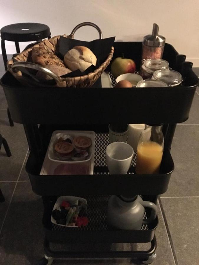 Bed and Breakfast "In De Kloosterhof" Gratis Prive Parkeren Assen Exteriér fotografie